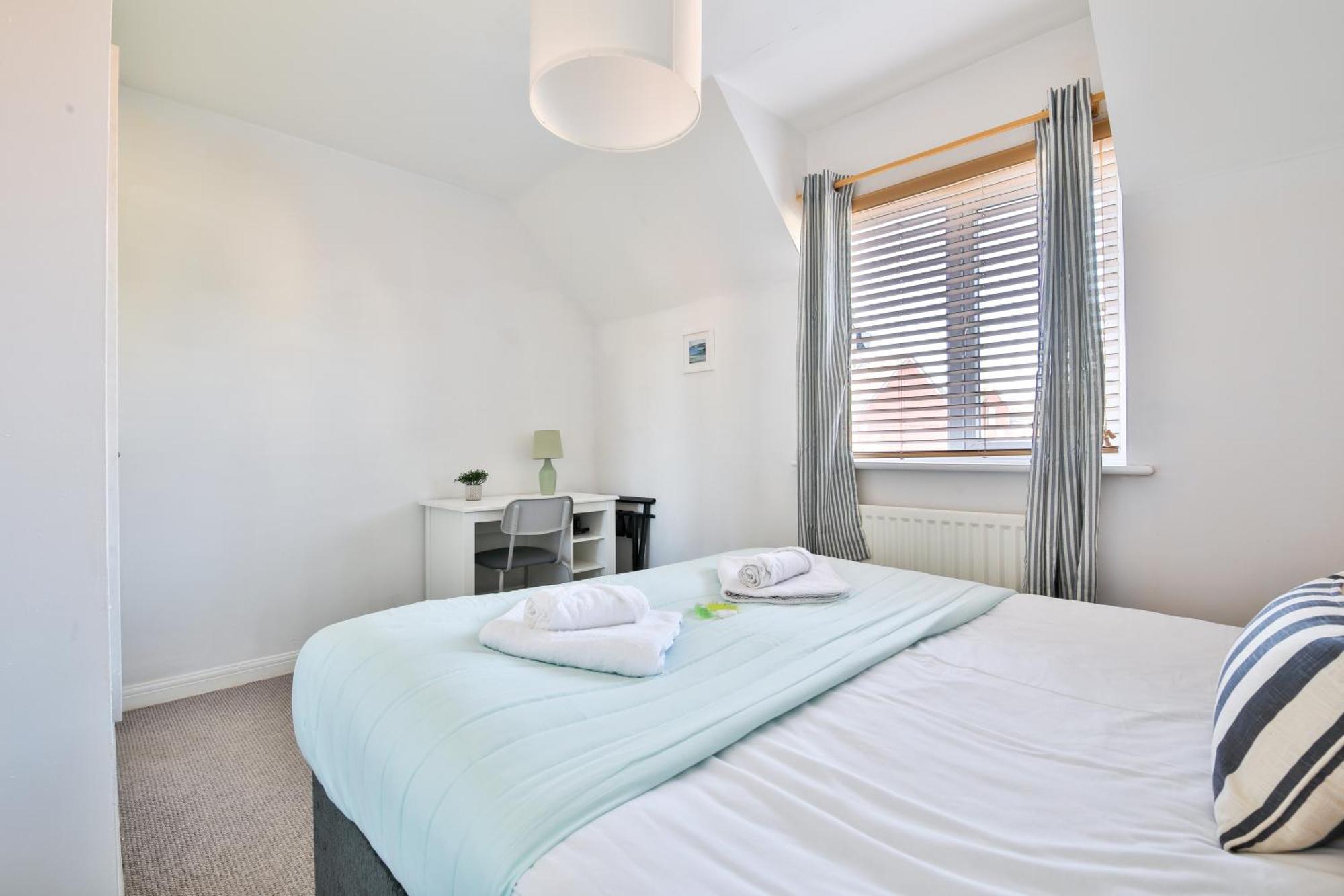 Stayright 2 Bed Beach House With Private Parking- Next To Barry Beach And Jackson Bay المظهر الخارجي الصورة